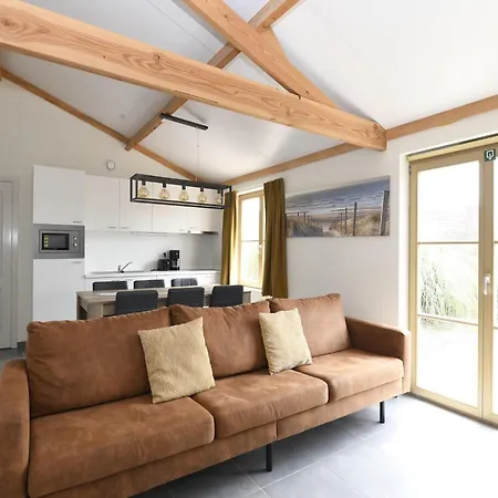 Holiday home Charming Dune House In A Quiet Location